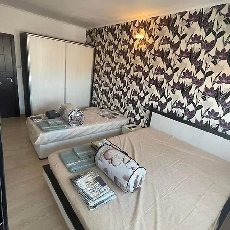 Апартамент Христин Apartamento *