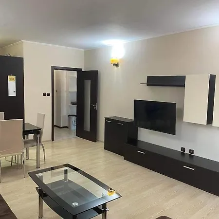 Апартамент Христин Apartamento